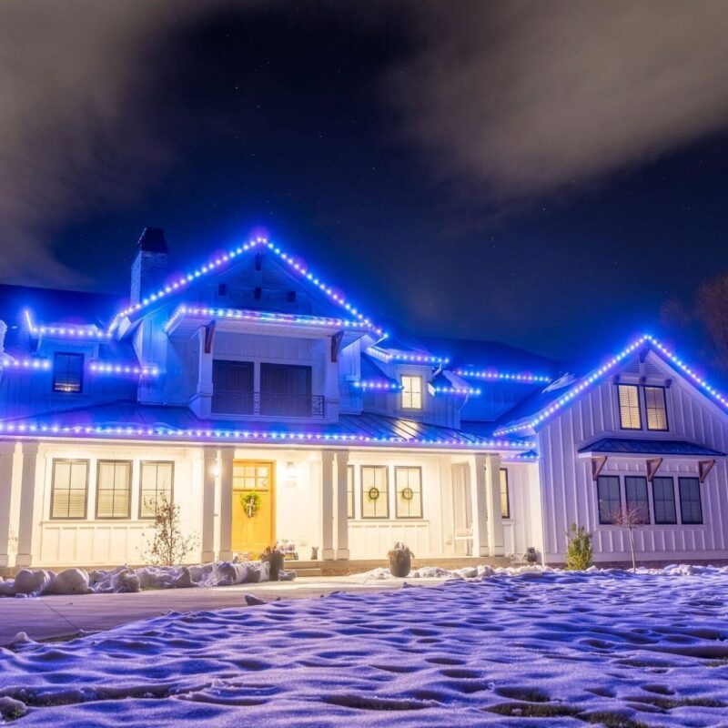 Permanent-Outdoor-Holiday-Lights