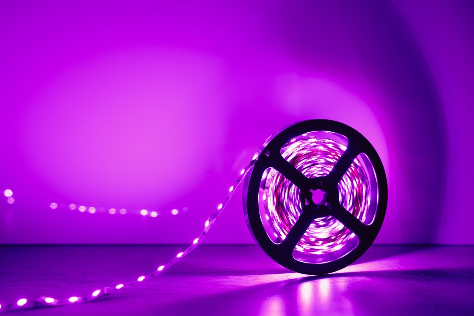 Pros and Cons of Permanent Outdoor Holiday Lights